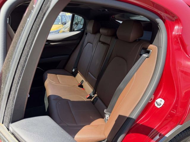 Used 2023 Alfa Romeo Stelvio Ti AWD/4WD image 18