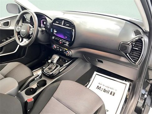 Used 2023 Kia Soul S image 14
