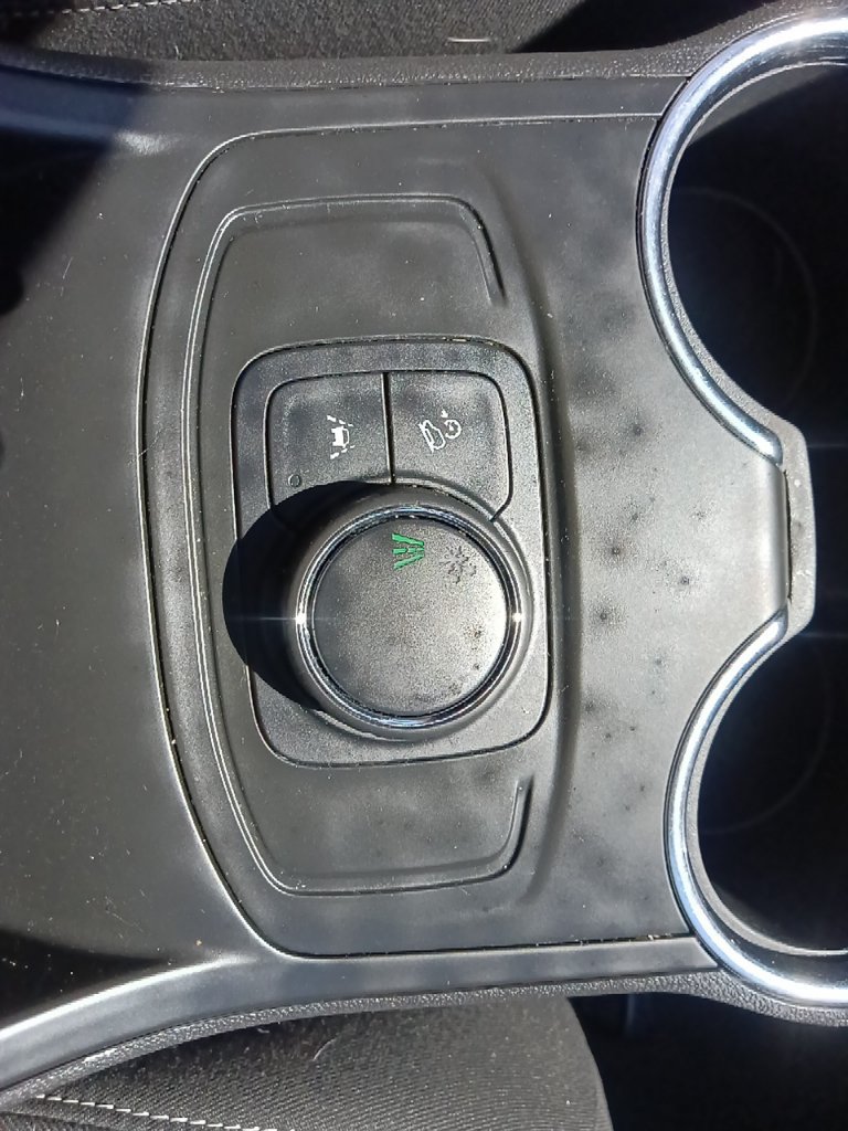Used 2022 GMC Terrain SLE w/ Elevation Edition FWD image 25