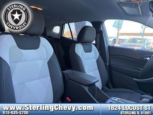 Used 2024 Chevrolet Trax LS image 12