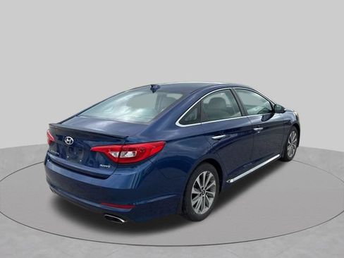 Used 2017 Hyundai Sonata Sport w/ Value Edition Package 02 FWD image 5