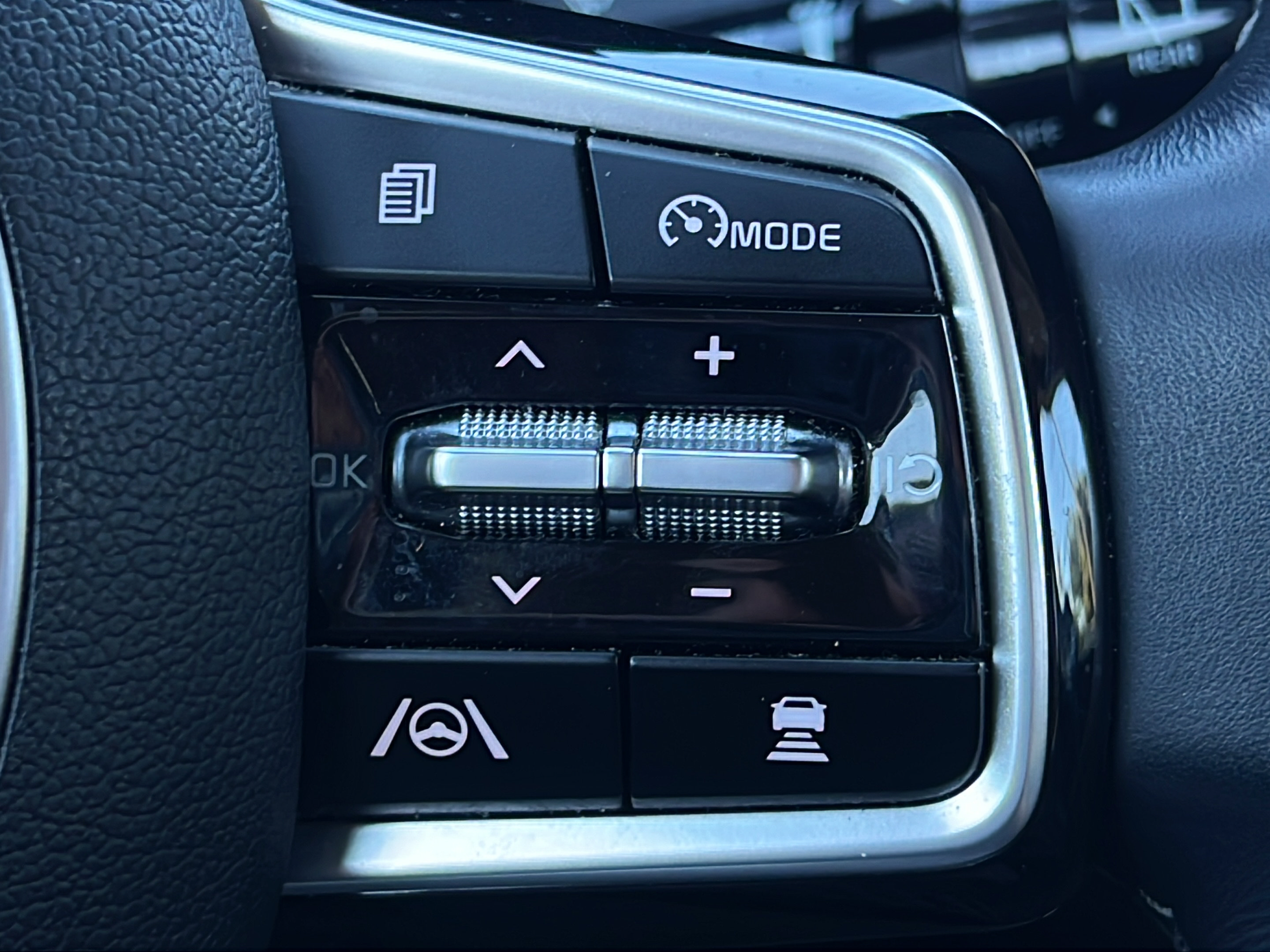 Certified 2023 Kia Sorento EX FWD image 20