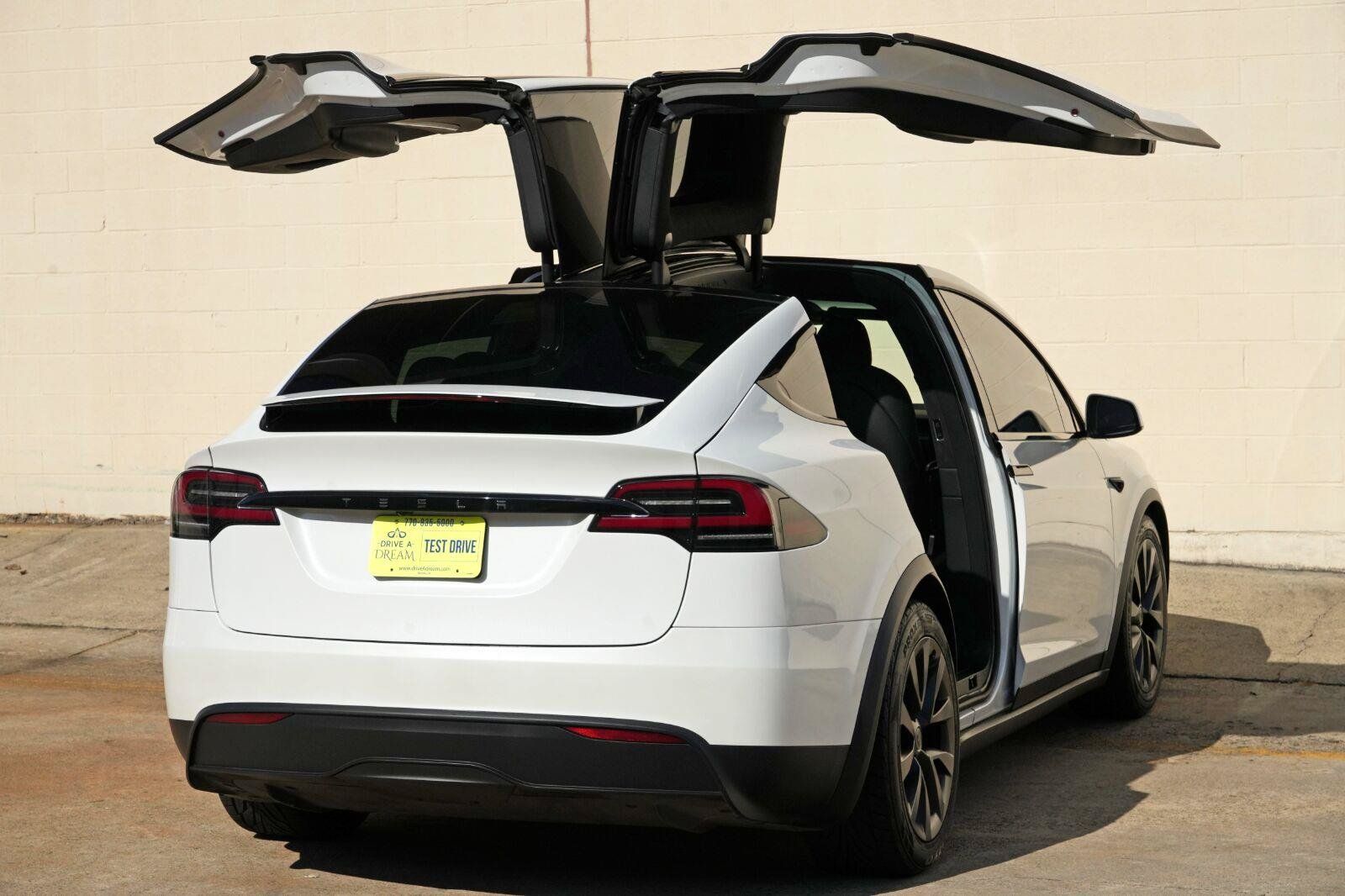 Used 2024 Tesla Model X AWD/4WD image 54