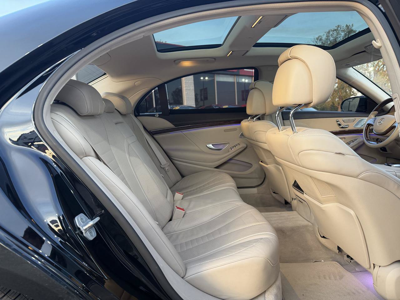 Used 2015 Mercedes-Benz S 550 4MATIC Sedan image 15