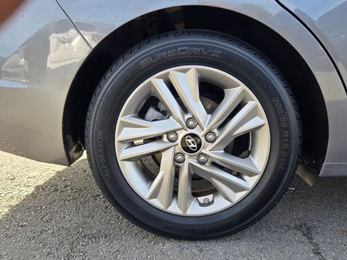 Used 2020 Hyundai Elantra SEL w/ Cargo Package (C1) image 17