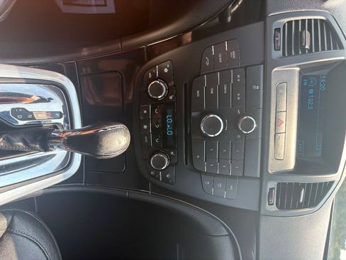 Used 2011 Buick Regal CXL w/ RL2 Preferred Equipment Group FWD image 15
