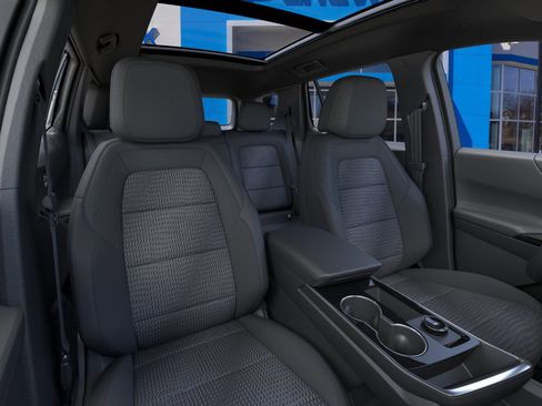 New 2026 Chevrolet Equinox LT image 18