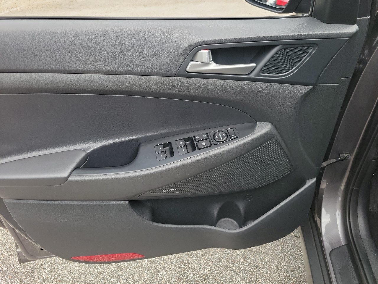 Used 2020 Hyundai Tucson Sport FWD image 13