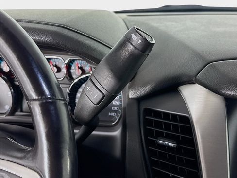 Used 2020 GMC Yukon SLT RWD image 17