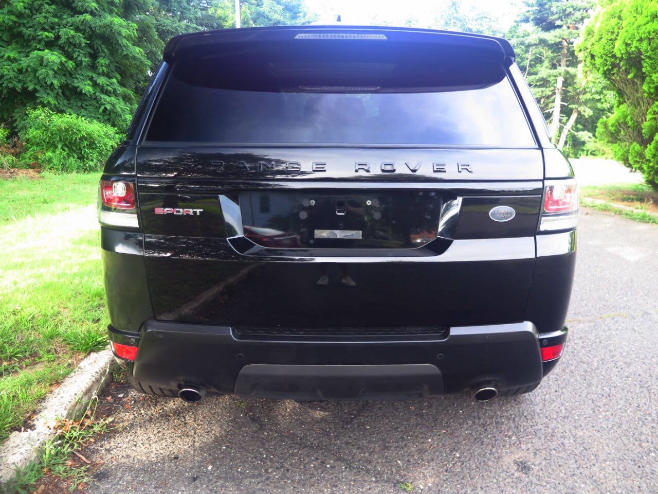 Used 2017 Land Rover Range Rover Sport HSE Dynamic AWD/4WD image 17