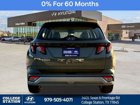 New 2026 Hyundai Tucson SE FWD image 8