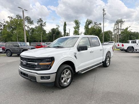 Used 2025 Ford F150 XLT w/ Equipment Group 301A Standard RWD image 7
