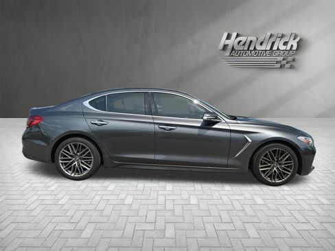 Used 2019 Genesis G70 2.0T Advanced w/ Elite Package RWD image 7