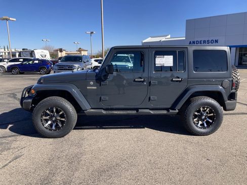 Used 2016 Jeep Wrangler Unlimited Sport image 9