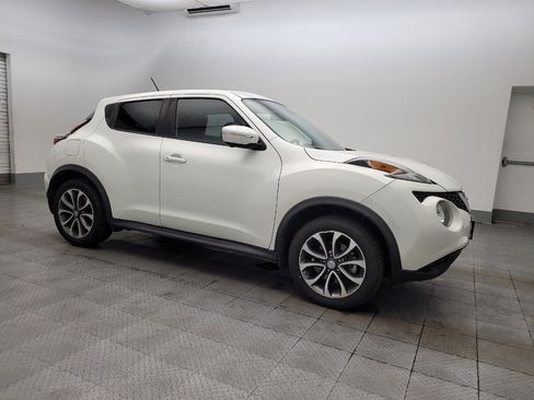 Used 2017 Nissan Juke SL image 11