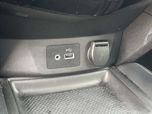 Used 2018 Nissan Rogue SL image 30