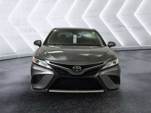 Used 2020 Toyota Camry XSE w/ Navigation Package FWD image 2