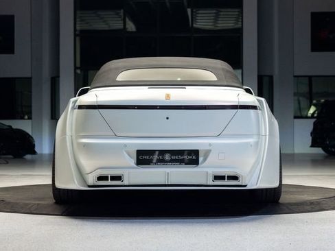 Used 2020 Rolls-Royce Dawn RWD image 38