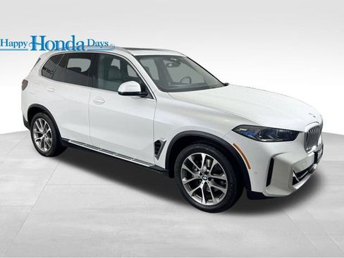 Used 2024 BMW X5 xDrive40i image 1