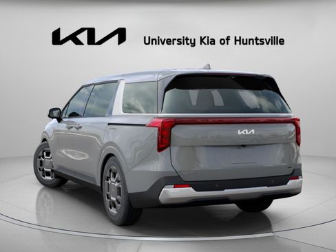 New 2026 Kia Carnival EX FWD image 5