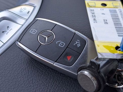 Used 2023 Mercedes-Benz C 300 4MATIC Cabriolet image 28