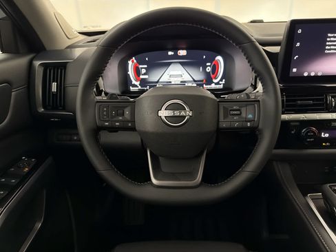 New 2026 Nissan Pathfinder SL w/ SL Premium Package FWD image 18