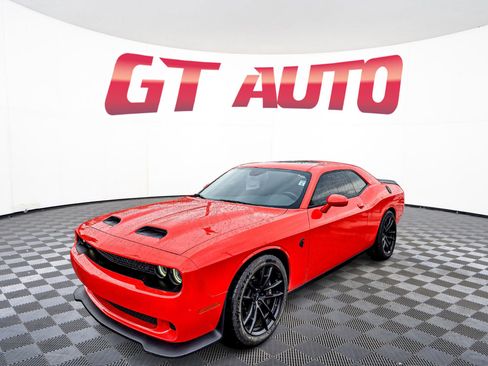 Used 2023 Dodge Challenger SRT Hellcat image 3