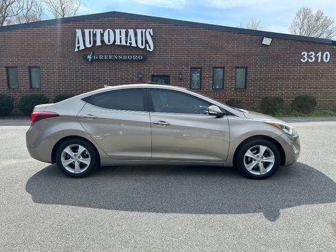 Used 2016 Hyundai Elantra Value Edition image 8