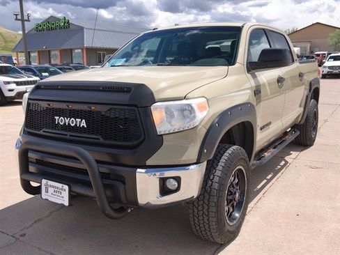 Used 2017 Toyota Tundra SR5 AWD/4WD image 2