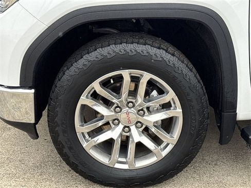 Used 2022 GMC Sierra 1500 SLT w/ SLT Premium Package image 21