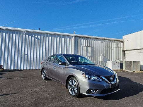 Used 2018 Nissan Sentra SL image 7