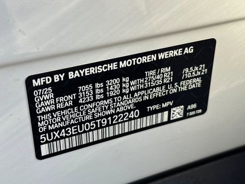 New 2026 BMW X5 xDrive50e image 18