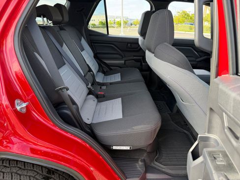 Used 2026 Toyota 4Runner TRD Off-Road image 18