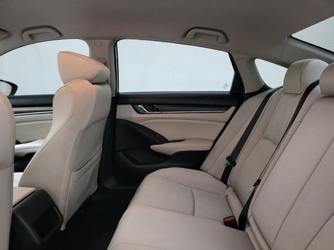 Used 2020 Honda Accord LX image 18