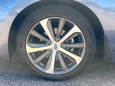Used 2017 Subaru Legacy 2.5i Limited AWD/4WD image 16