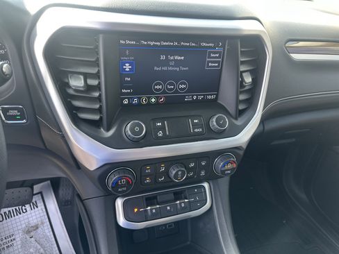 Used 2023 GMC Acadia SLE w/ Driver Convenience Package image 35