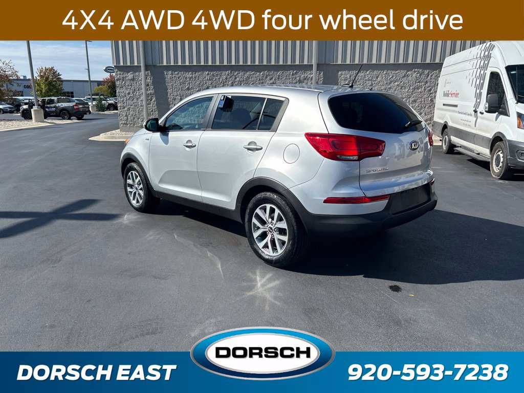 Used 2016 Kia Sportage LX AWD/4WD image 3