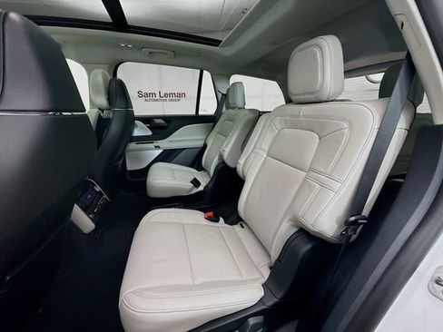 Used 2025 Lincoln Aviator Reserve w/ Equipment Group 201A AWD/4WD image 26