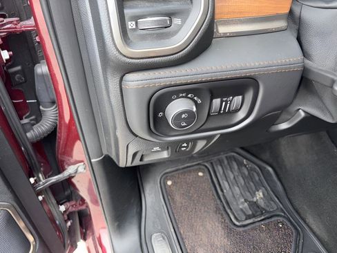 Used 2021 RAM 1500 Limited AWD/4WD image 18