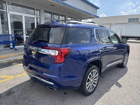 Used 2023 GMC Acadia Denali FWD image 8