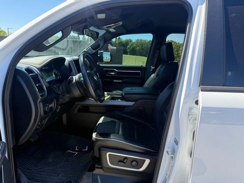 Used 2023 RAM 1500 Laramie AWD/4WD image 10