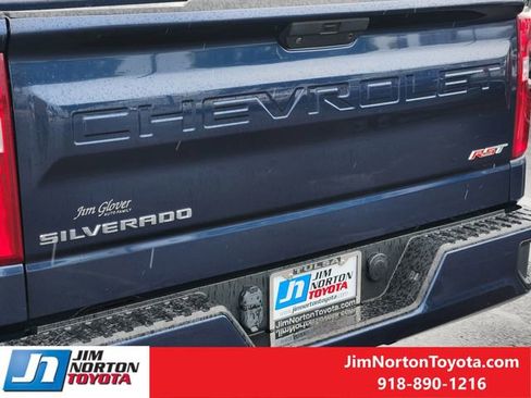 Used 2021 Chevrolet Silverado 1500 RST w/ Texas Edition Plus AWD/4WD image 12