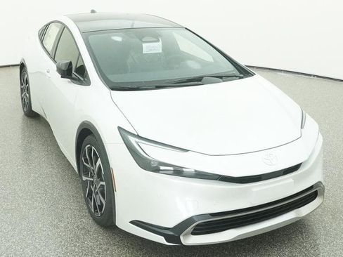New 2026 Toyota Prius Plug-In Hybrid image 18