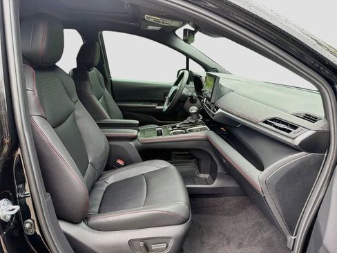 Used 2026 Toyota Sienna XSE FWD image 15