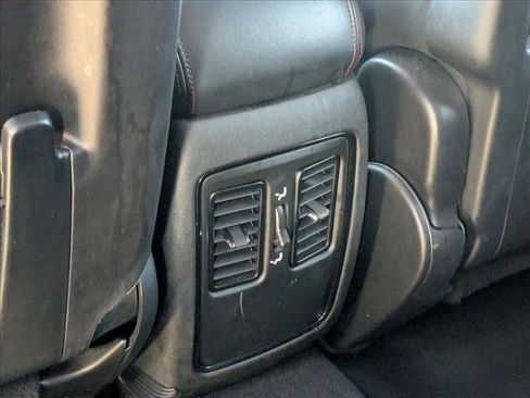 Used 2023 Dodge Durango GT image 19