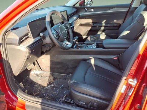 Used 2025 Kia K5 EX FWD image 11