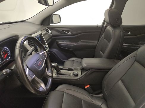 Used 2019 GMC Acadia SLT w/ Black Edition image 17