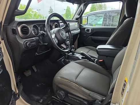 Used 2020 Jeep Gladiator Sport w/ Quick Order Package 24S AWD/4WD image 2