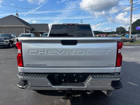 Used 2020 Chevrolet Silverado 2500 LTZ w/ LTZ Texas Edition AWD/4WD image 6