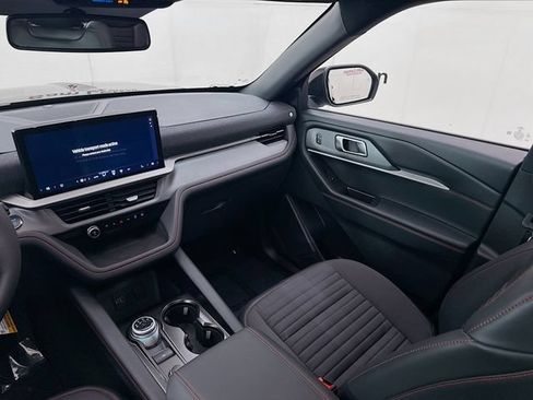 New 2026 Ford Explorer ST-Line w/ ST-Line Street Pack AWD/4WD image 24